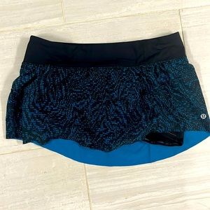 Lululemon skirt EUC